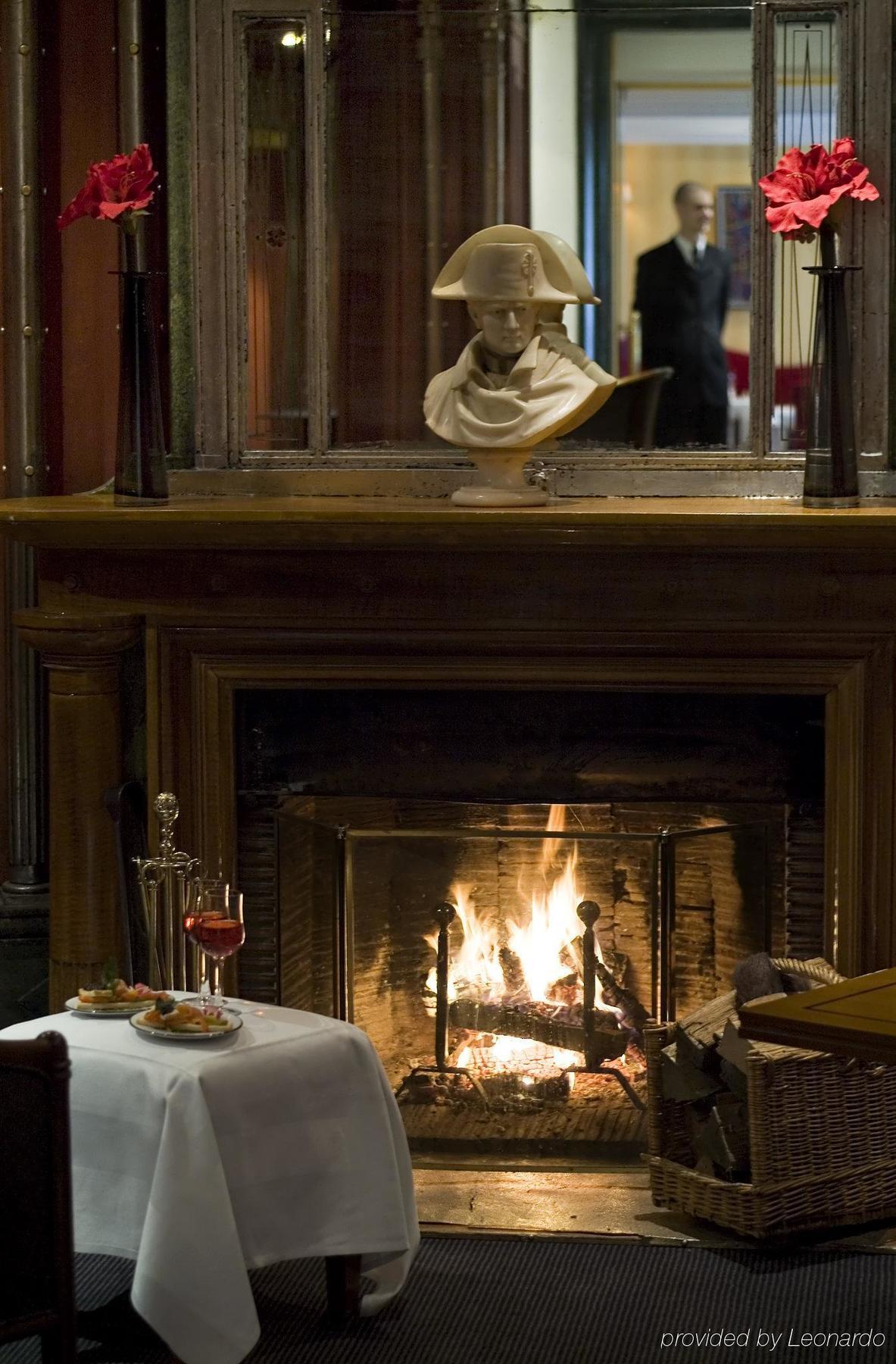 Hotel Restaurant Napoleon 퐁텐블로 객실 사진