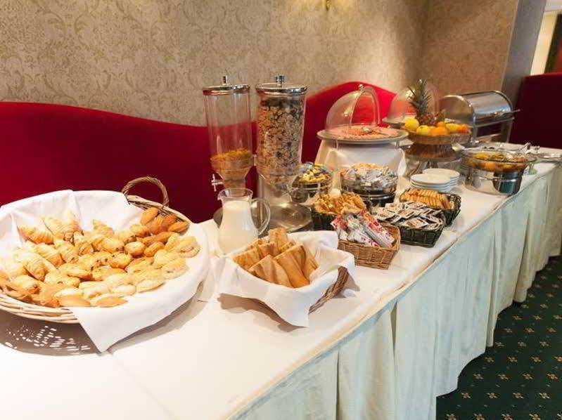Hotel Restaurant Napoleon 퐁텐블로 외부 사진