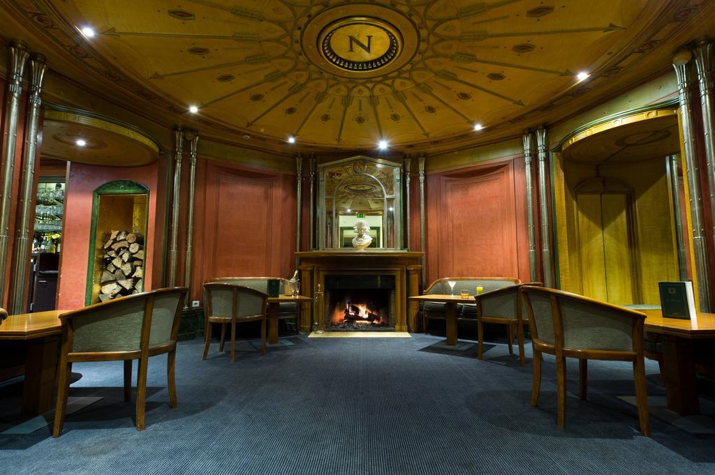 Hotel Restaurant Napoleon 퐁텐블로 외부 사진